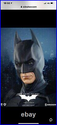 Sideshow 1/1 The Dark Knight Batman Bust. Cape Never Displayed
