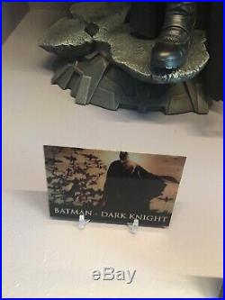 Sideshow BATMAN The Dark Knight EXCLUSIVE Premium Format Figure Statue (Damaged)