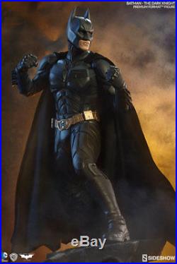 Sideshow Collectibles-Batman The Dark Knight Batman Premium Format Figure