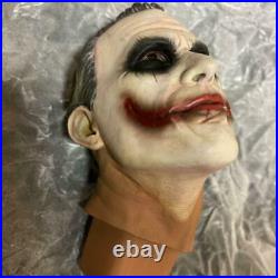 Sideshow Collectibles Premium Format The Dark Knight Joker 1/4 Scale PVC Figure