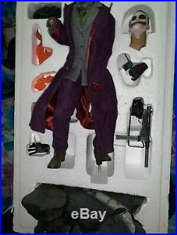 Sideshow Joker The Dark Knight Premium Format Figure Statue Heath Ledger