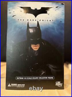 The Dark Knight Batman 16 Scale Deluxe Collector Figure DC Direct NIB