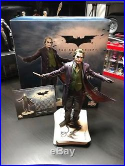 The Dark Knight Joker Statue 4036/6000 & Batman/joker Artist Proof Busts Lot