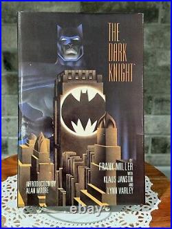 The Dark Knight Returns 1986 DC Comics #1763/4000 Signed by Frank Miller HB