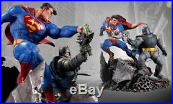 The Dark Knight Returns Batman Vs Superman Mini Battle Statue DC Collectible