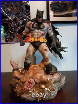 The Dark Knight Returns Diorama Batman Statue By Iron Studios