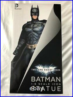 The Dark Knight Rises Batman 16 Scale DAVE CORTES Statue DC Collectibles