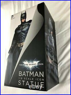 The Dark Knight Rises Batman 16 Scale DAVE CORTES Statue DC Collectibles