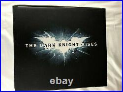 The Dark Knight Rises Batman 16 Scale DAVE CORTES Statue DC Collectibles