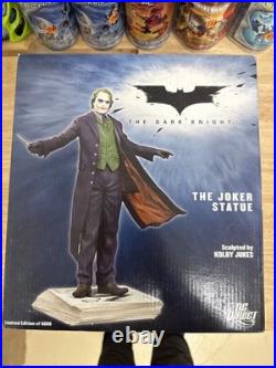 The Dark Knight The Joker Statue
