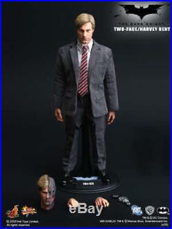 The Dark Knight Two Face/ Harvey Dent 12in Action Figure Hot Toys -nonmint pkg