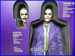 The Joker 2.0 Dx11 Sixth Scale Collectible Figure By Hot Toys