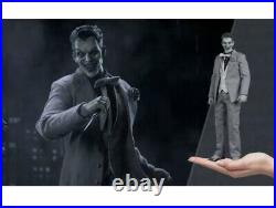 The Joker (Noir Version) Sixth Scale Figure by Sideshow Collectibles New Excl