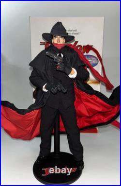 The Shadow 1/6 Scale BBTS Exclusive Executive Replica 2 Action Figure Set Read
