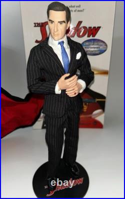 The Shadow 1/6 Scale BBTS Exclusive Executive Replica 2 Action Figure Set Read