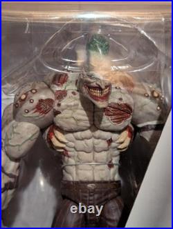 Titan Joker DC Collectibles Batman Arkham Asylum Deluxe 11.5 Inch Action Figure