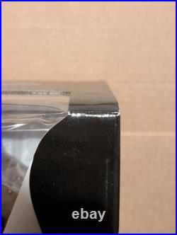 Titan Joker DC Collectibles Batman Arkham Asylum Deluxe 11.5 Inch Action Figure