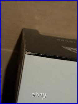 Titan Joker DC Collectibles Batman Arkham Asylum Deluxe 11.5 Inch Action Figure