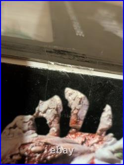 Titan Joker DC Collectibles Batman Arkham Asylum Deluxe 11.5 Inch Action Figure