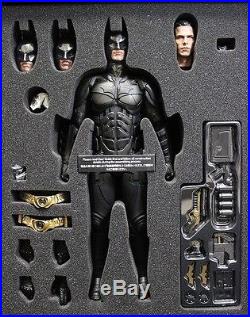 Used Hot Toys Movie Masterpiece The Dark Knight Rises Batman 1/6 scale